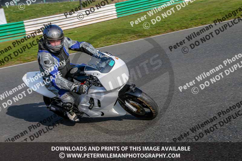 PJM Wedding Photography;enduro digital images;event digital images;eventdigitalimages;mallory park;mallory park photographs;mallory park trackday;mallory park trackday photographs;no limits trackdays;peter wileman photography;racing digital images;trackday digital images;trackday photos